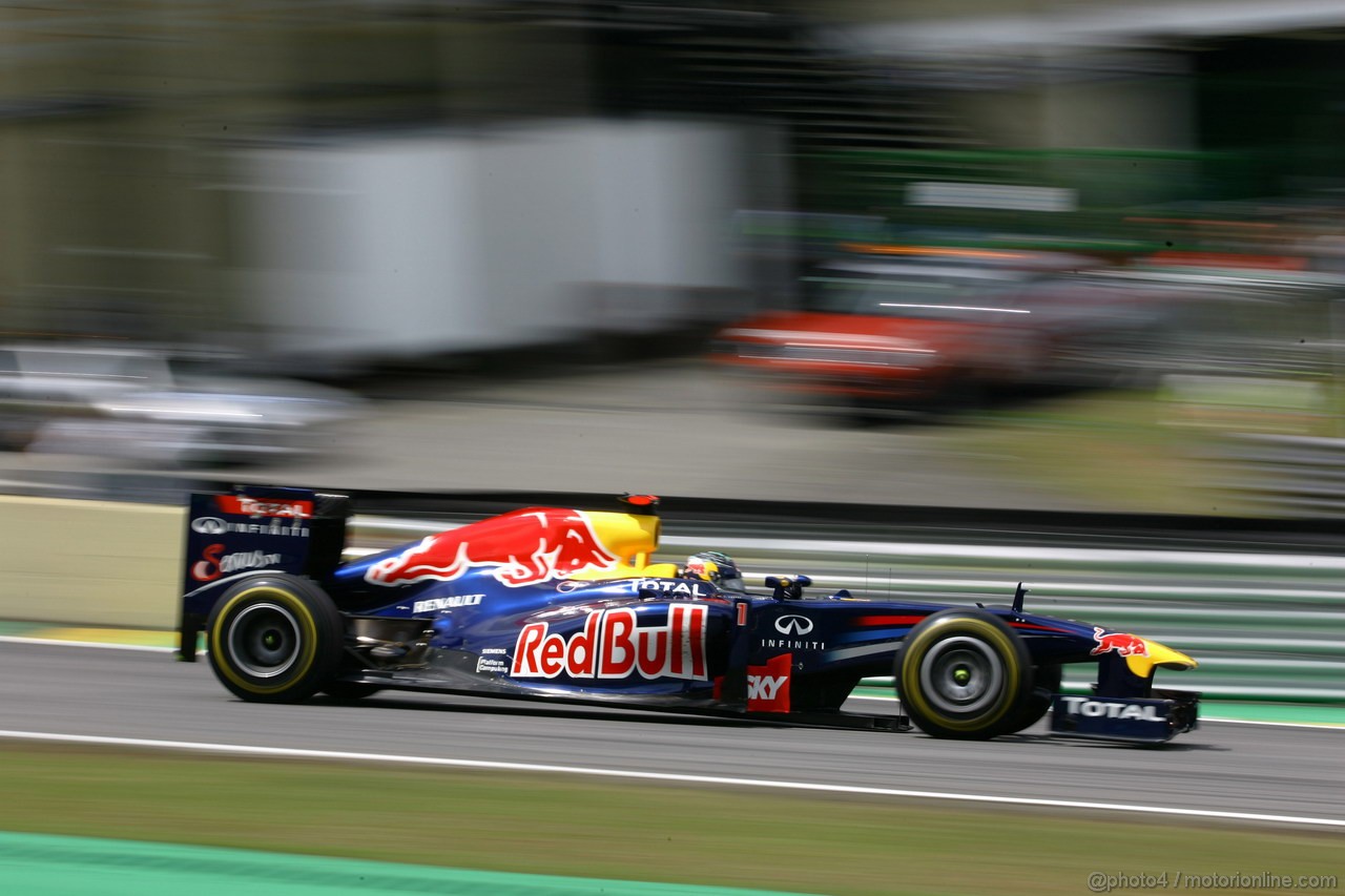 GP BRASILE, 27.11.2011- Gara, Sebastian Vettel (GER), Red Bull Racing, RB7 