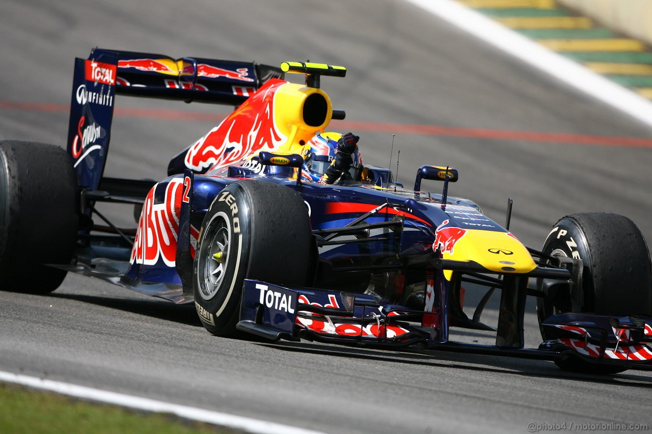 GP BRASILE, 27.11.2011- Gara, Mark Webber (AUS), Red Bull Racing, RB7 vincitore 