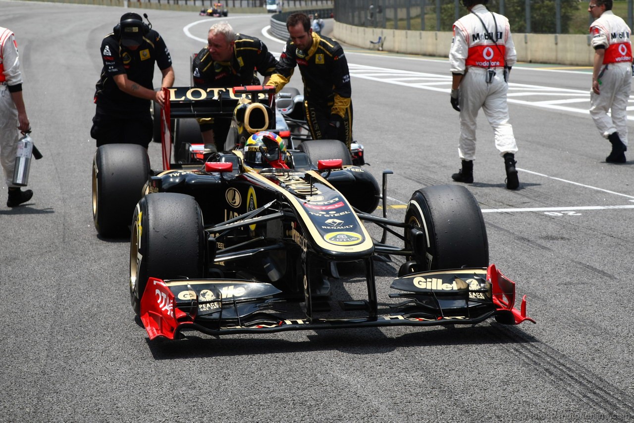 GP BRASILE, 27.11.2011- Gara, Bruno Senna (BRA), Lotus Renault GP R31 