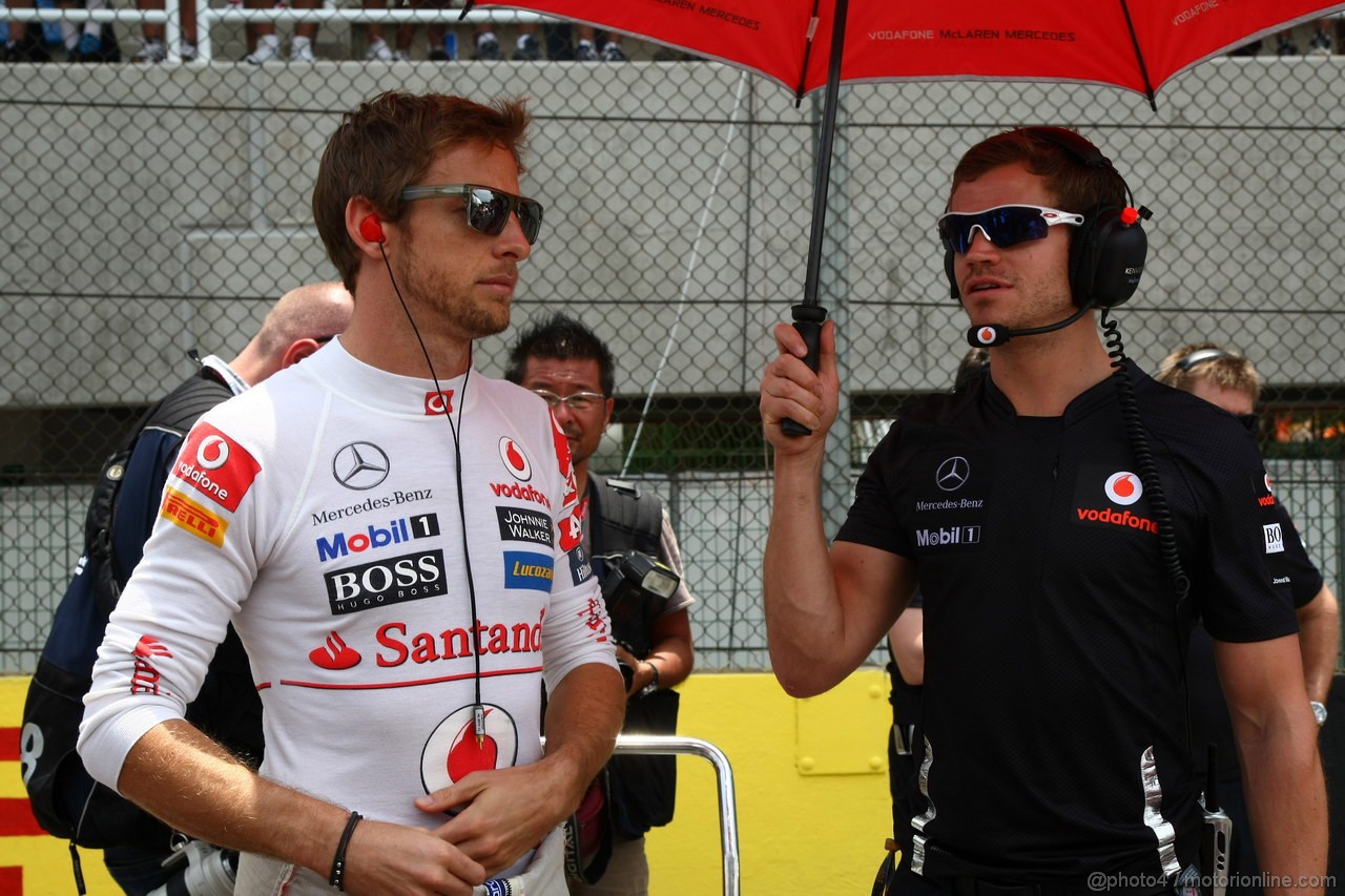 GP BRASILE, 27.11.2011- Gara, Jenson Button (GBR), McLaren  Mercedes, MP4-26 