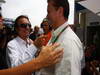 GP BRASILE, 27.11.2011- Gilberto Kassab (BRA), Mayor of Sao Paulo, Rossana Fanucchi, wife of Emerson Fittipaldi (BRA), Ex F1 Champion e Emerson Fittipaldi (BRA), Ex F1 Champion