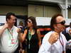 GP BRASILE, 27.11.2011- Gilberto Kassab (BRA), Mayor of Sao Paulo, Rossana Fanucchi, wife of Emerson Fittipaldi (BRA), Ex F1 Champion e Emerson Fittipaldi (BRA), Ex F1 Champion