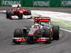 GP BRASILE, 27.11.2011- Gara, Lewis Hamilton (GBR), McLaren  Mercedes, MP4-26 davanti a Felipe Massa (BRA), Ferrari, F-150 Italia 