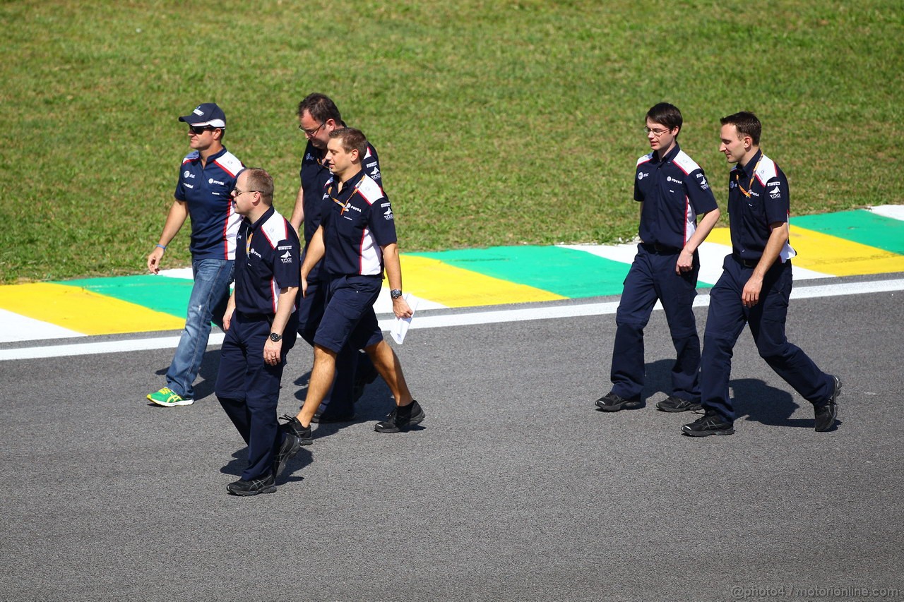 GP BRASILE, 24.11.2011- Rubens Barrichello (BRA), Williams FW33 