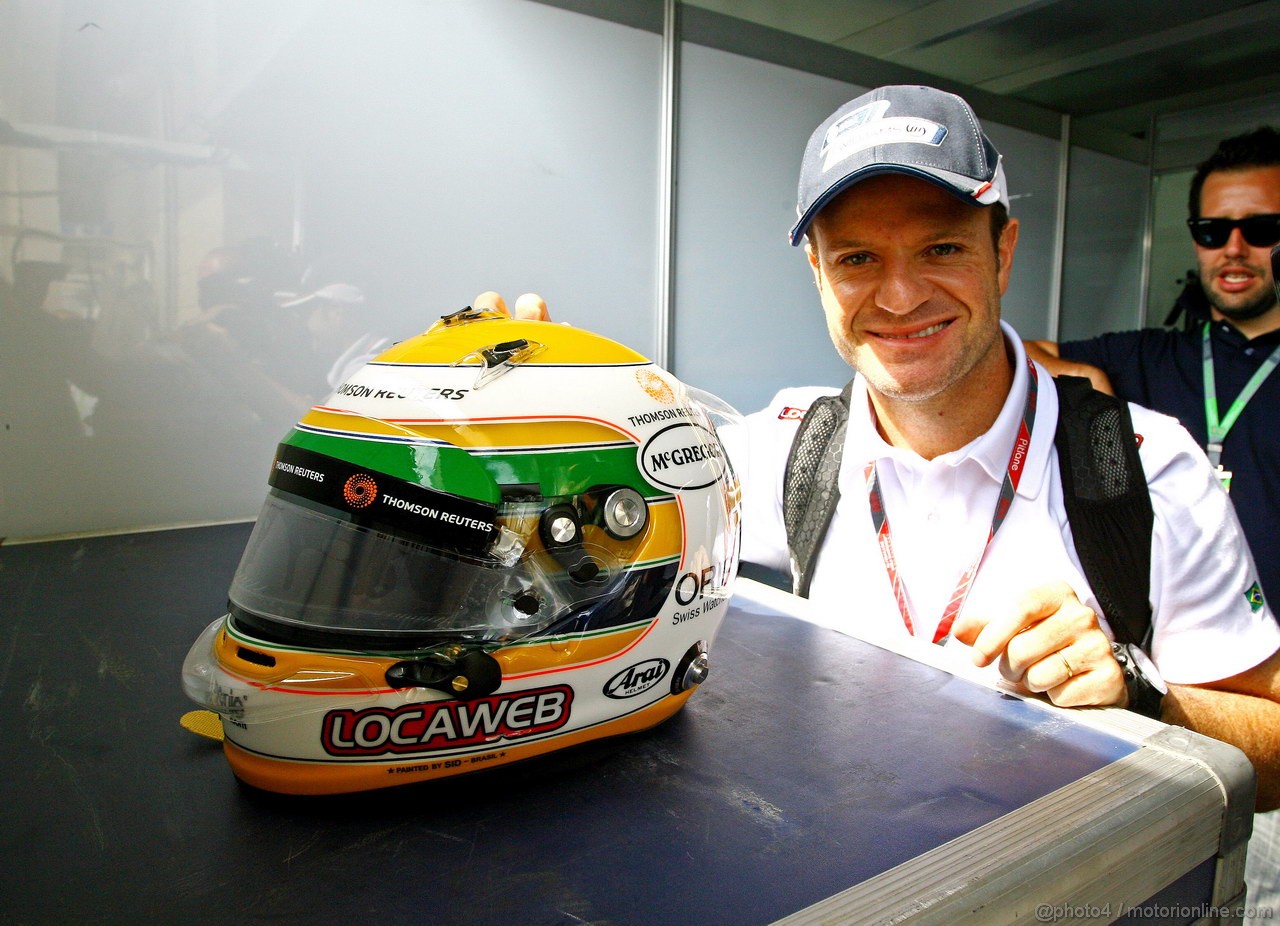 GP BRASILE, 26.11.2011- Rubens Barrichello (BRA), Williams FW33 e his new helmet