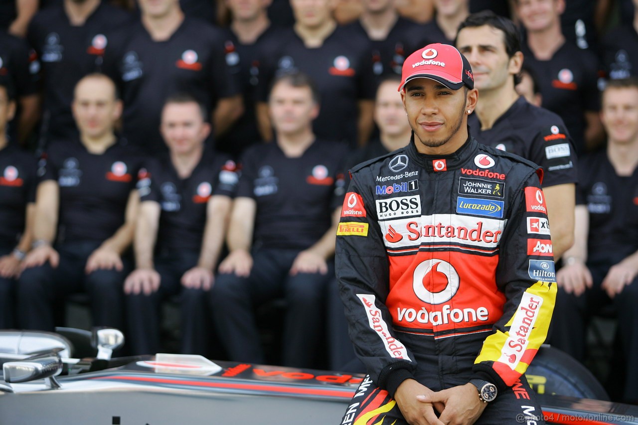 GP BRASILE, 26.11.2011- Team Picture, Lewis Hamilton (GBR), McLaren  Mercedes, MP4-26 