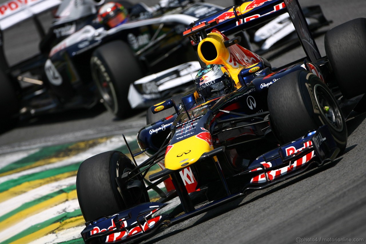 GP BRASILE, 26.11.2011- Prove Libere 3, Sabato, Sebastian Vettel (GER), Red Bull Racing, RB7 