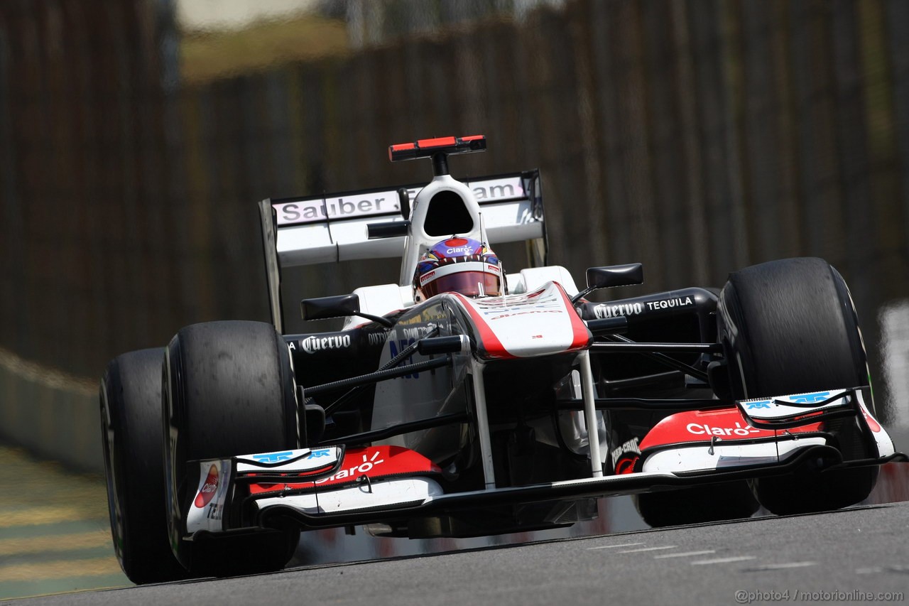 GP BRASILE, 26.11.2011- Prove Libere 3, Sabato, Kamui Kobayashi (JAP), Sauber F1 Team C30 