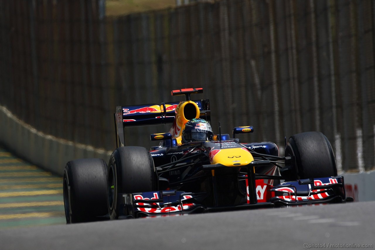 GP BRASILE, 26.11.2011- Prove Libere 3, Sabato, Sebastian Vettel (GER), Red Bull Racing, RB7 