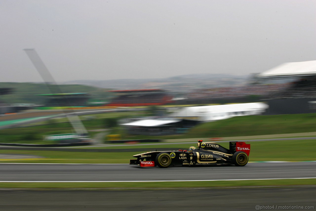 GP BRASILE, 26.11.2011- Qualifiche, Bruno Senna (BRA), Lotus Renault GP R31 