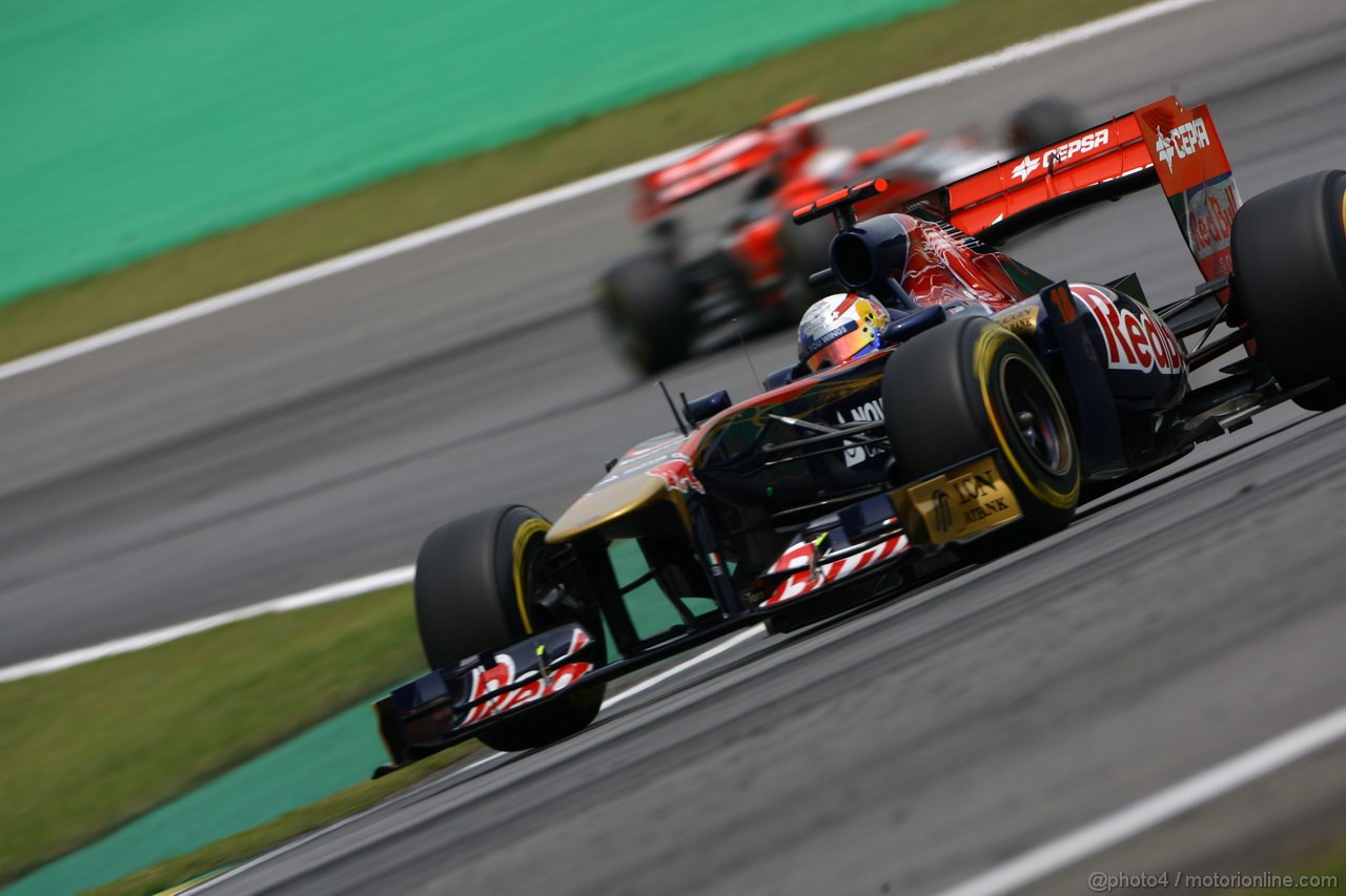 GP BRASILE, 26.11.2011- Qualifiche, S�bastien Buemi (SUI), Scuderia Toro Rosso, STR6 