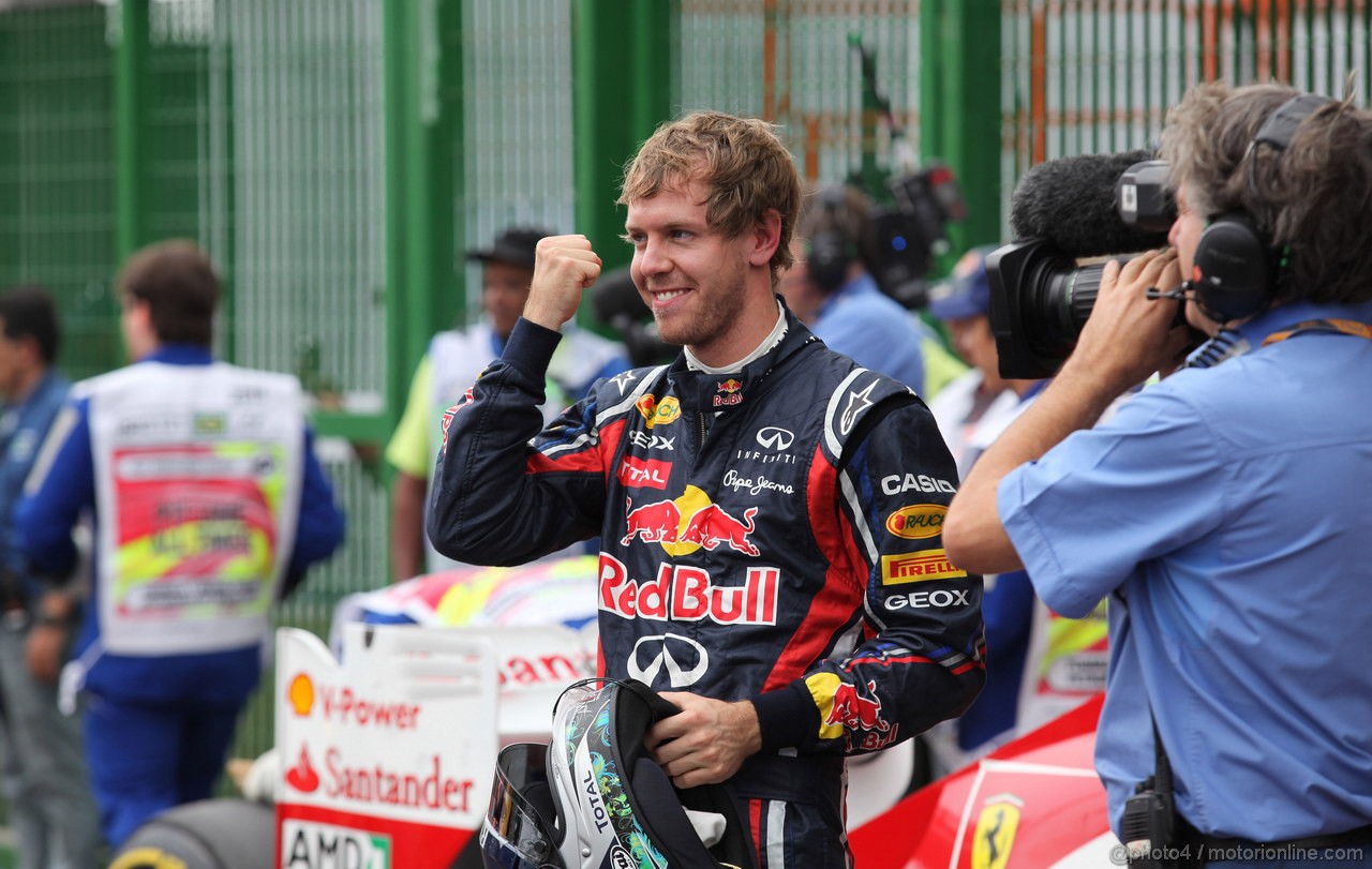 GP BRASILE, 26.11.2011- Qualifiche, Sebastian Vettel (GER), Red Bull Racing, RB7 pole position 