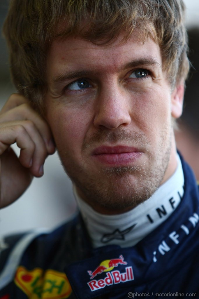 GP BRASILE, 25.11.2011- Prove Libere 1, Venerdi', Sebastian Vettel (GER), Red Bull Racing, RB7 
