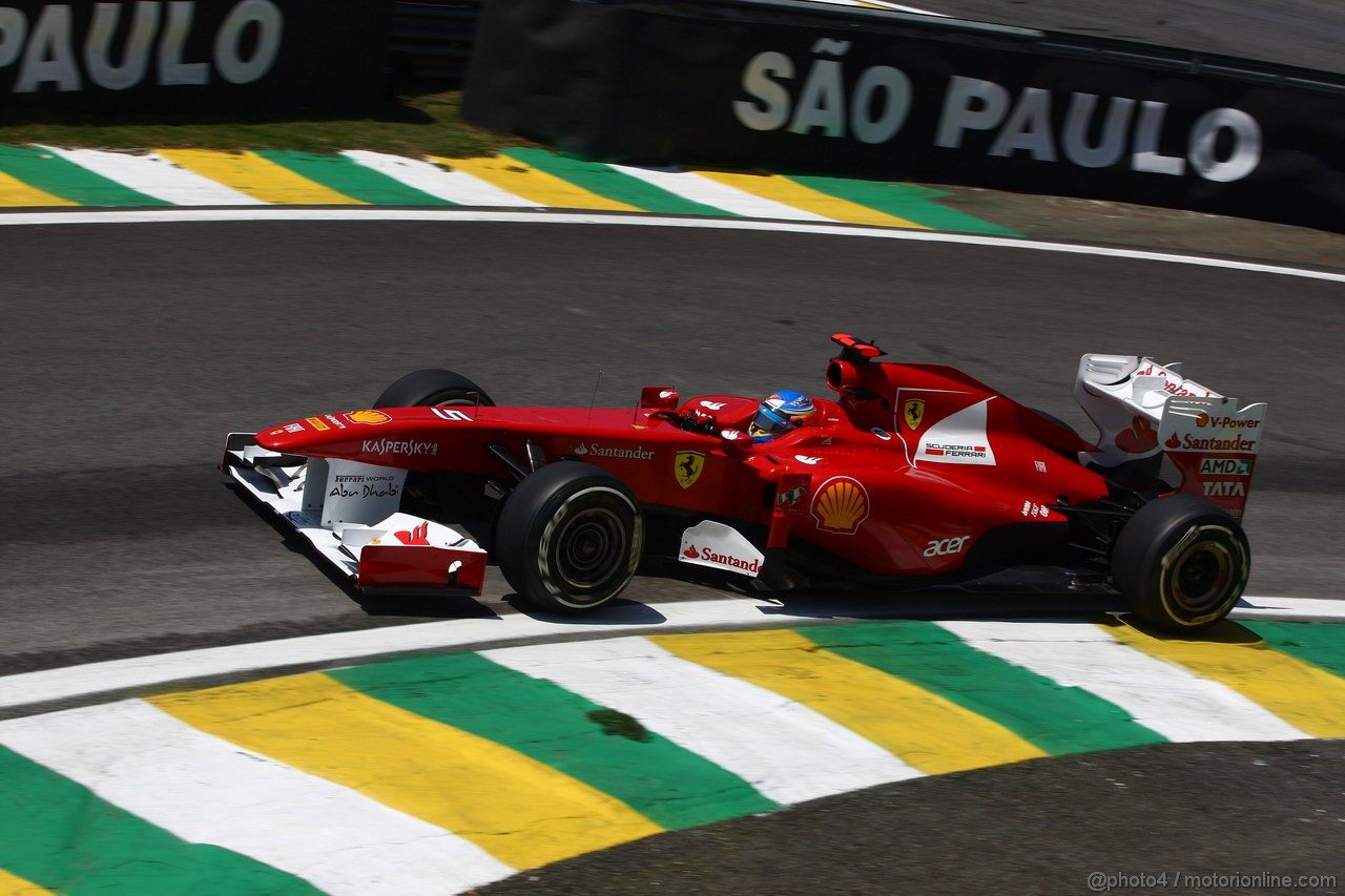GP BRASILE, 25.11.2011- Prove Libere 1, Venerdi', Fernando Alonso (ESP), Ferrari, F-150 Italia 