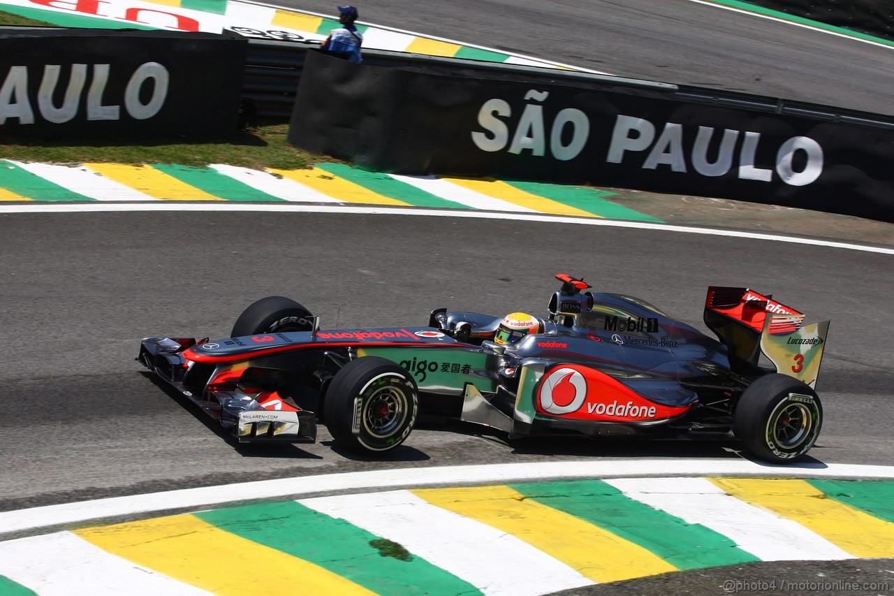 GP BRASILE, 25.11.2011- Prove Libere 1, Venerdi', Lewis Hamilton (GBR), McLaren  Mercedes, MP4-26 