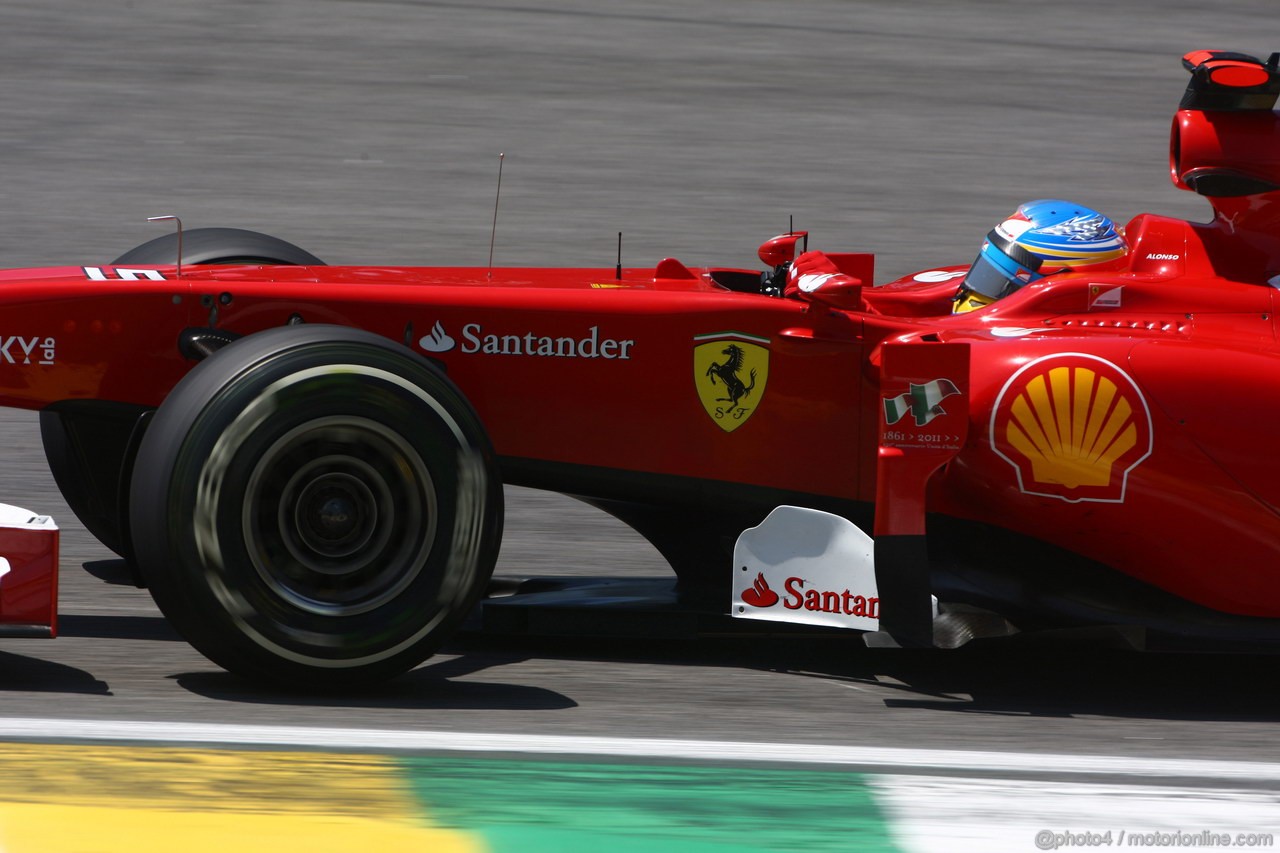 GP BRASILE, 25.11.2011- Prove Libere 1, Venerdi', Fernando Alonso (ESP), Ferrari, F-150 Italia 