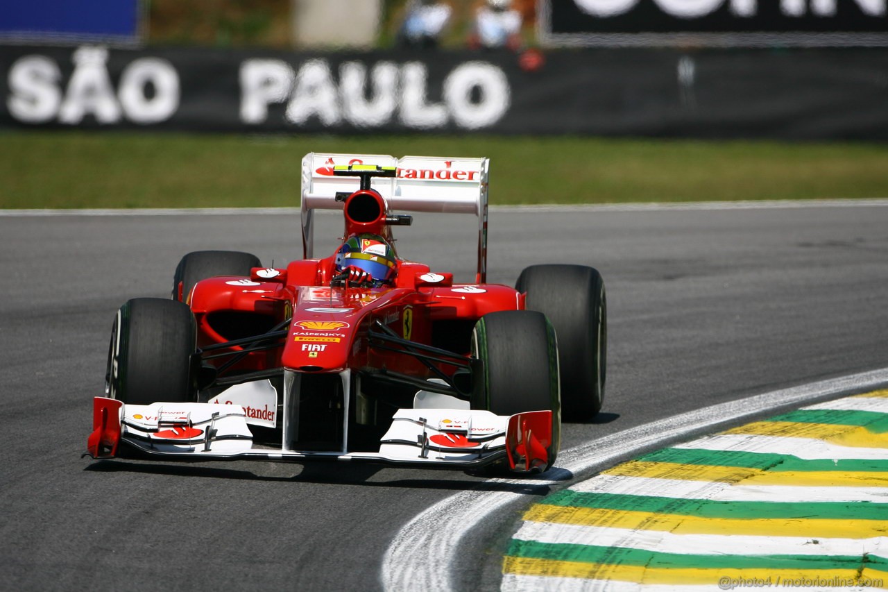 GP BRASILE, 25.11.2011- Prove Libere 1, Venerdi', Felipe Massa (BRA), Ferrari, F-150 Italia 