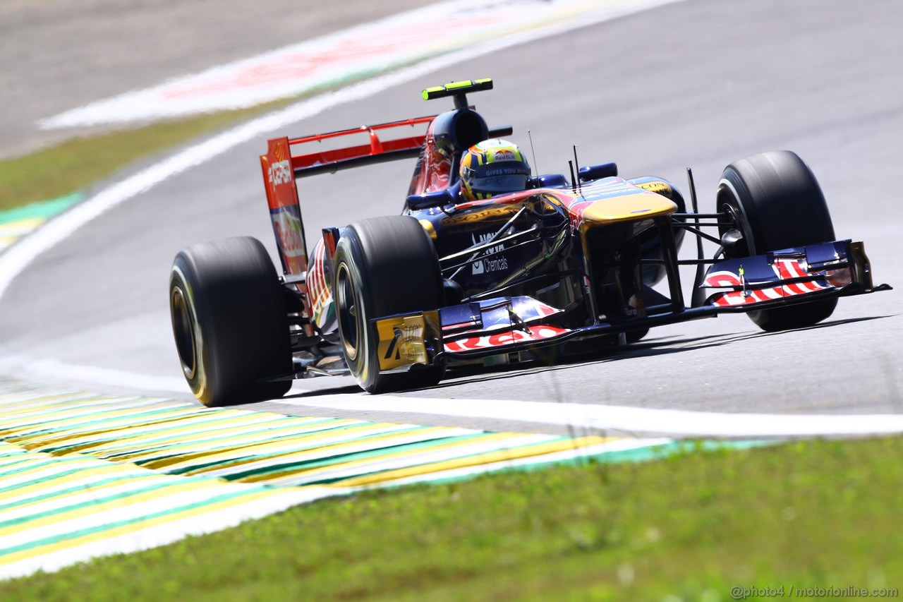 GP BRASILE, 25.11.2011- Prove Libere 1, Venerdi', Jaime Alguersuari (SPA), Scuderia Toro Rosso, STR6 