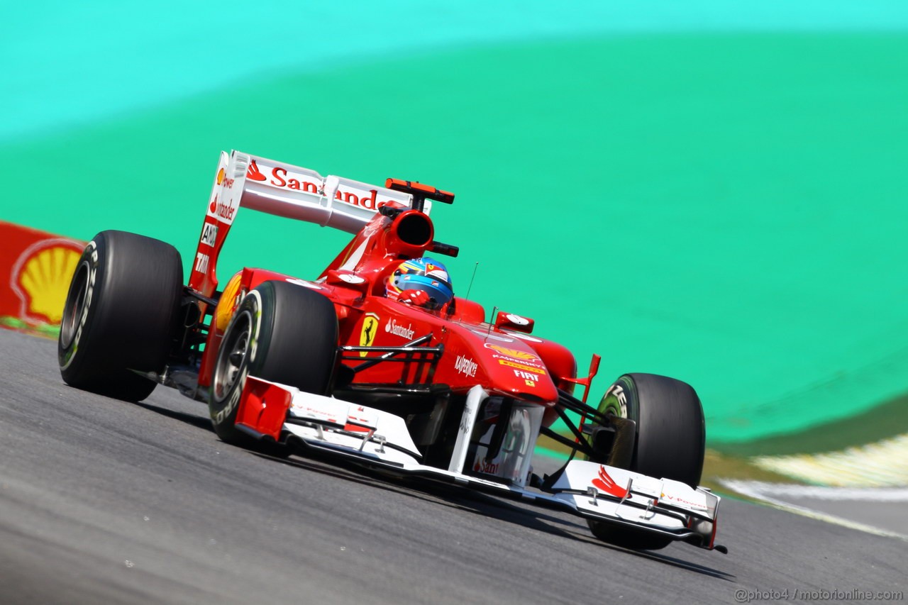GP BRASILE, 25.11.2011- Prove Libere 1, Venerdi', Fernando Alonso (ESP), Ferrari, F-150 Italia 