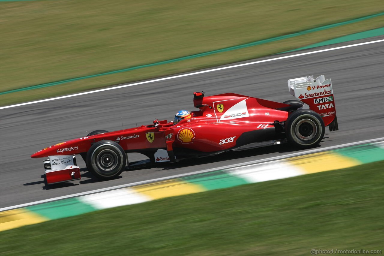 GP BRASILE, 25.11.2011- Prove Libere 2, Venerdi', Fernando Alonso (ESP), Ferrari, F-150 Italia 