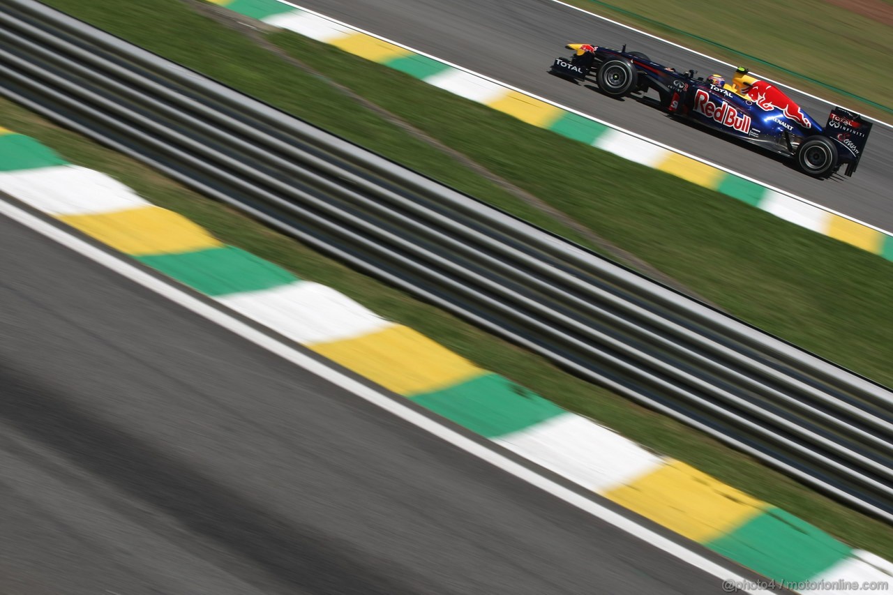 GP BRASILE, 25.11.2011- Prove Libere 2, Venerdi', Mark Webber (AUS), Red Bull Racing, RB7 