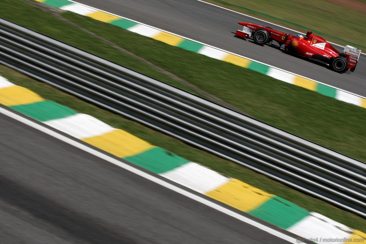GP BRASILE, 25.11.2011- Prove Libere 2, Venerdi', Fernando Alonso (ESP), Ferrari, F-150 Italia 