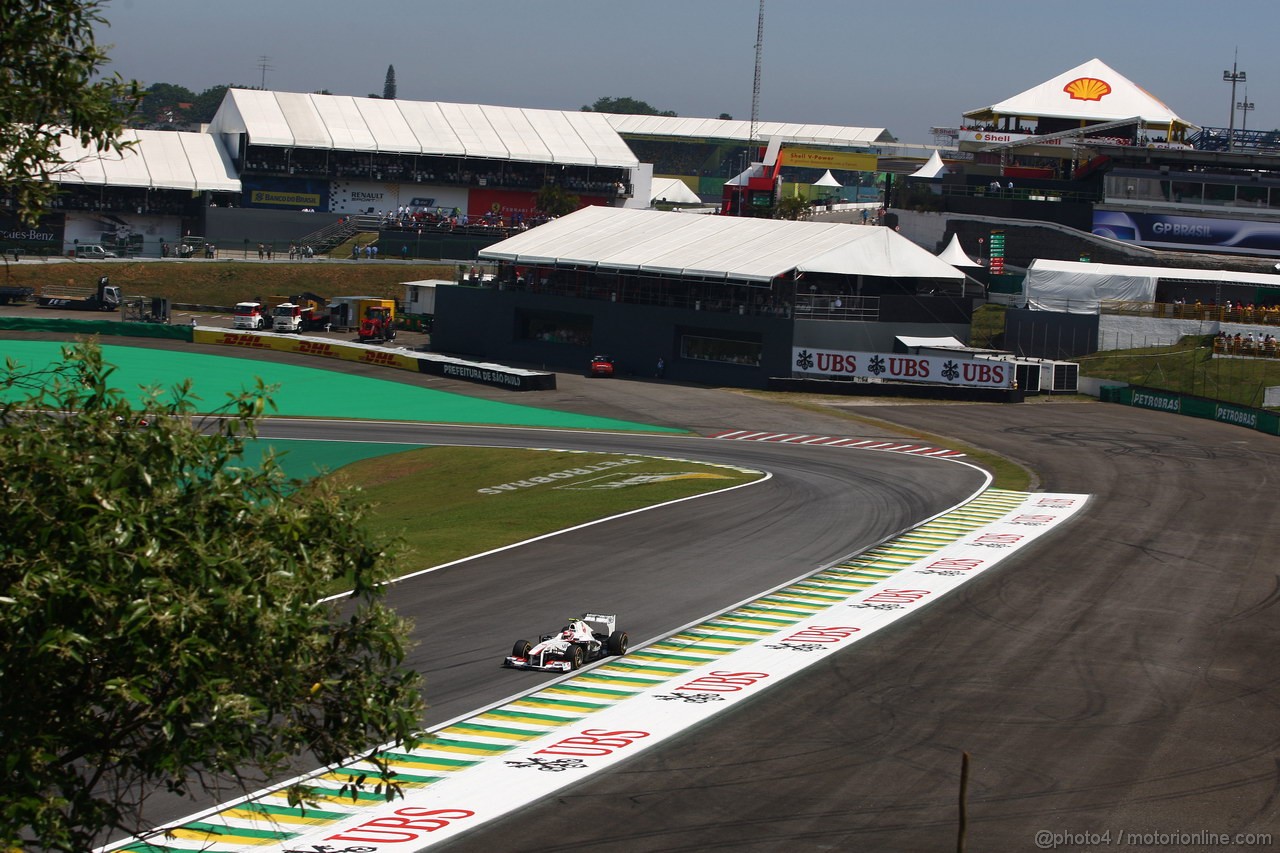 GP BRASILE, 25.11.2011- Prove Libere 2, Venerdi', Sergio Prez (MEX), Sauber F1 Team C30 