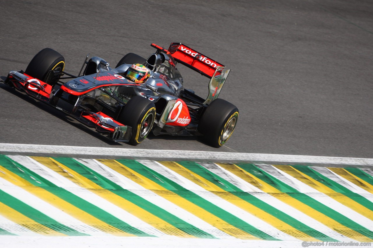 GP BRASILE, 25.11.2011- Prove Libere 2, Venerdi', Lewis Hamilton (GBR), McLaren  Mercedes, MP4-26 