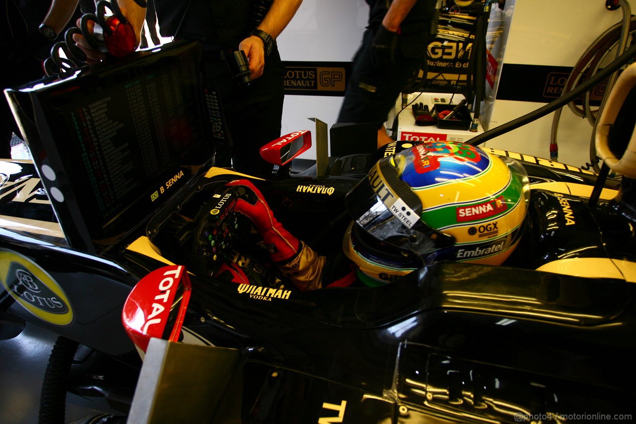 GP BRASILE, 25.11.2011- Prove Libere 2, Venerdi', Bruno Senna (BRA), Lotus Renault GP R31 