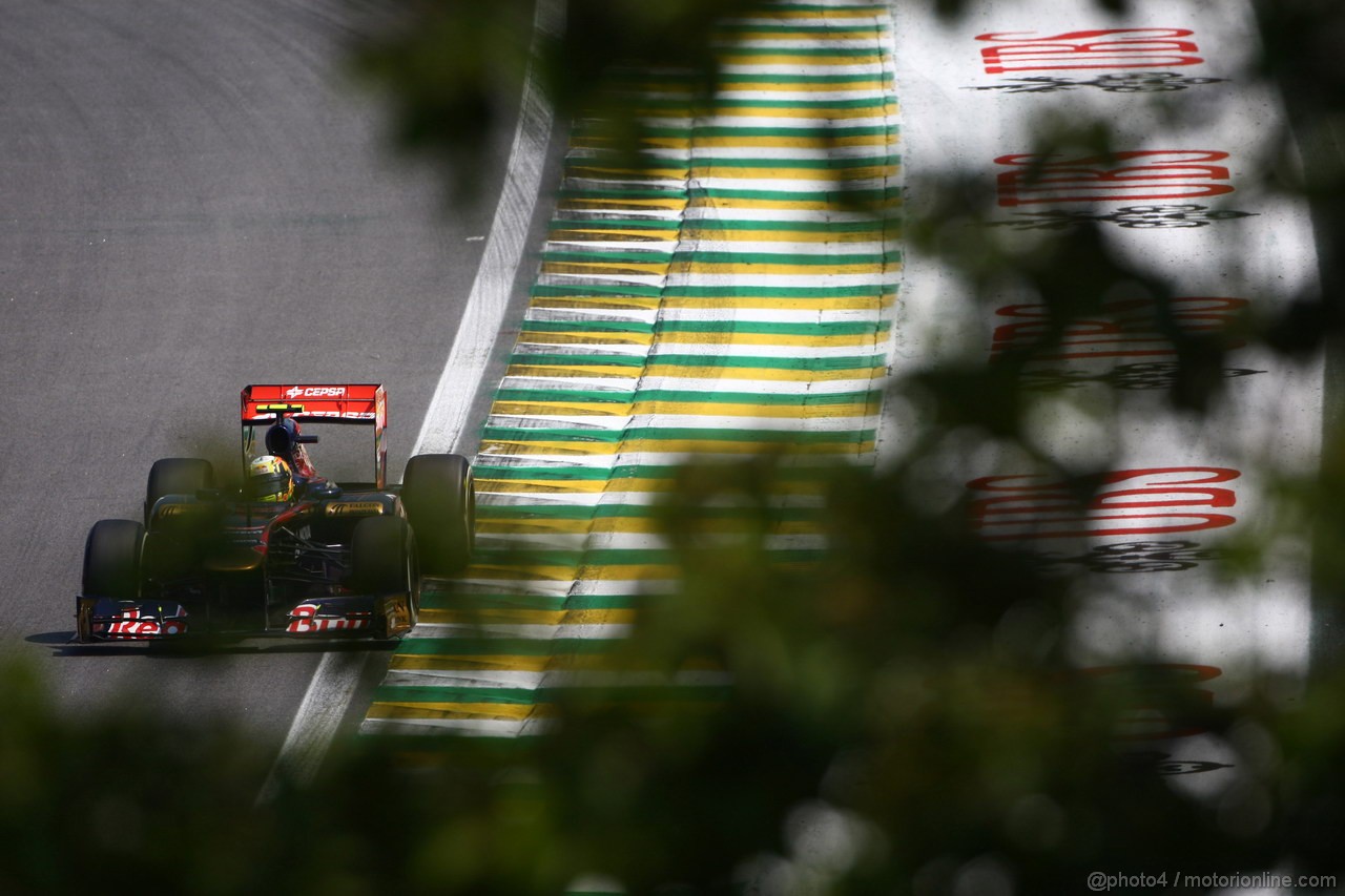 GP BRASILE, 25.11.2011- Prove Libere 2, Venerdi', Jaime Alguersuari (SPA), Scuderia Toro Rosso, STR6 