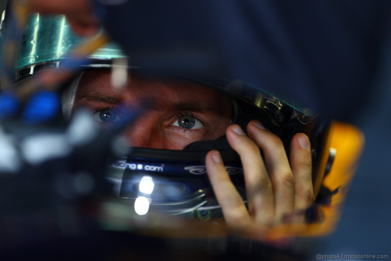 GP BRASILE, 25.11.2011- Prove Libere 2, Venerdi', Sebastian Vettel (GER), Red Bull Racing, RB7 