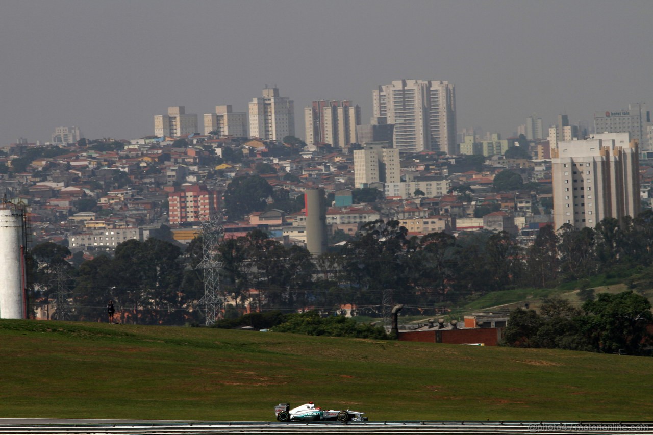 GP BRASILE, 25.11.2011- Prove Libere 2, Venerdi', Michael Schumacher (GER), Mercedes GP Petronas F1 Team, MGP W02 