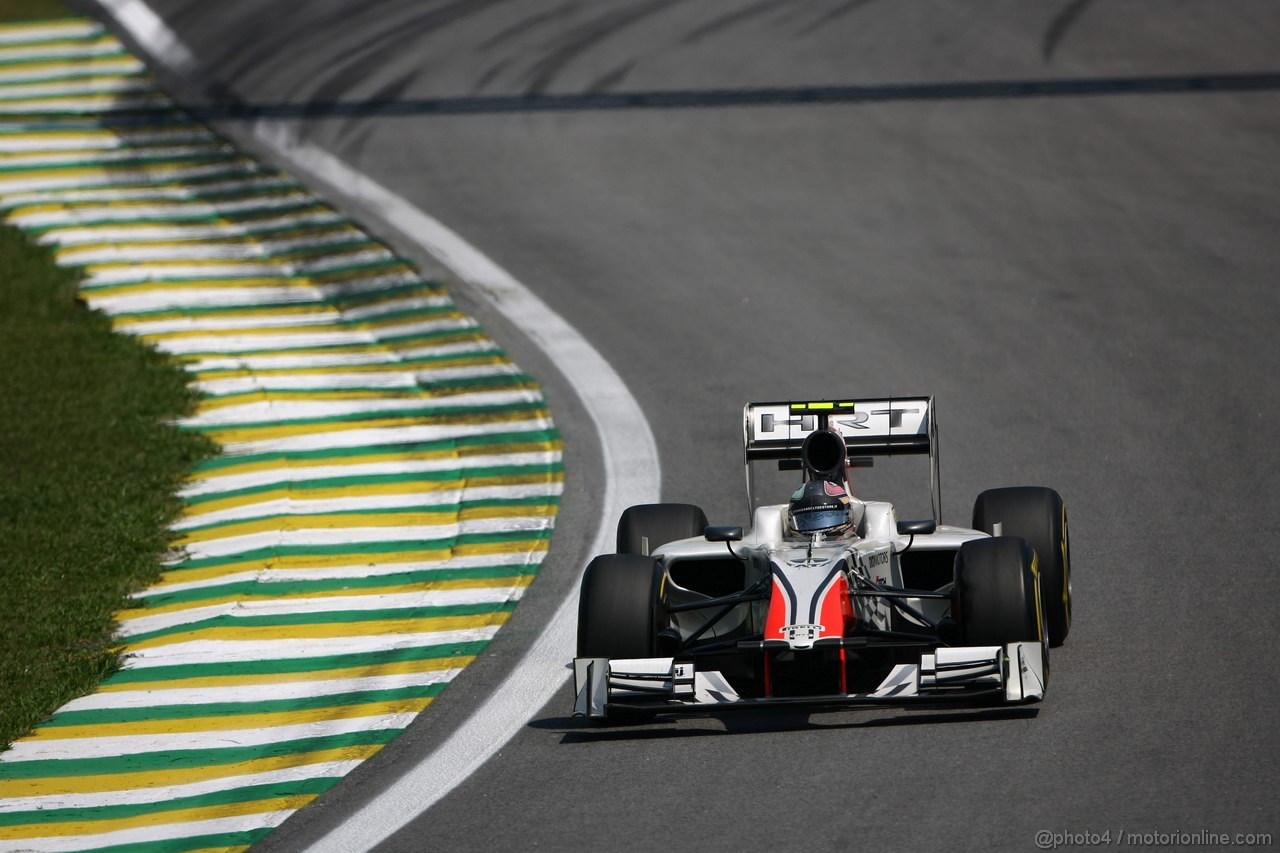 GP BRASILE, 25.11.2011- Prove Libere 2, Venerdi', Vitantonio Liuzzi (ITA), HRT Formula One Team 