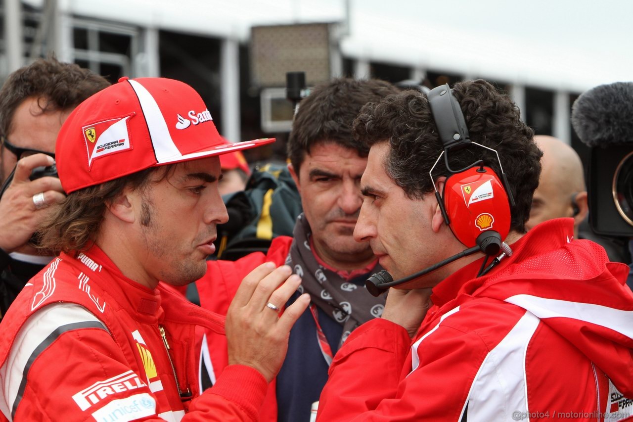 GP CANADA, 12.06.2011- Gara, Fernando Alonso (ESP), Ferrari, F-150 Italia e Andrea Stella (ITA) Ferrari Gara Engineer 