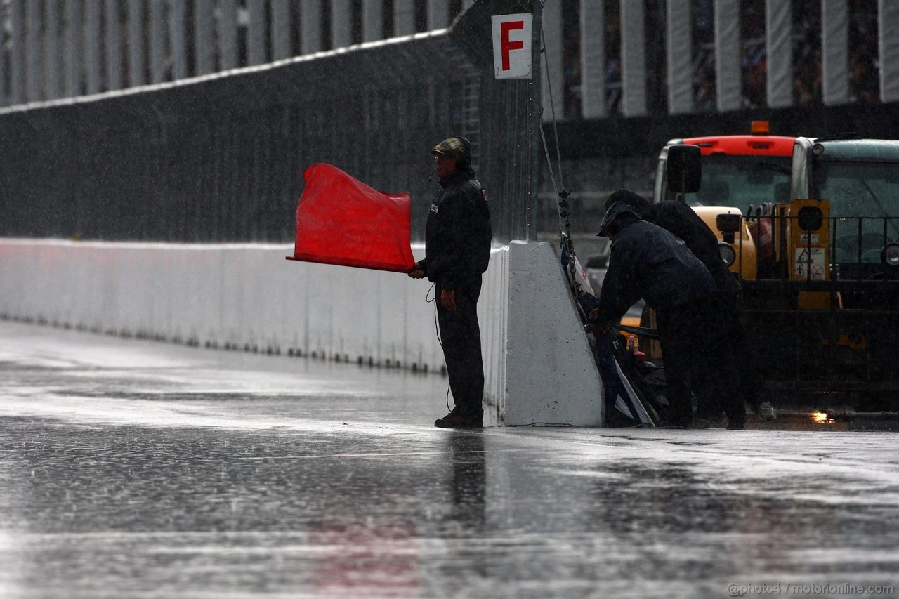 GP CANADA, 12.06.2011- Gara, Red flag