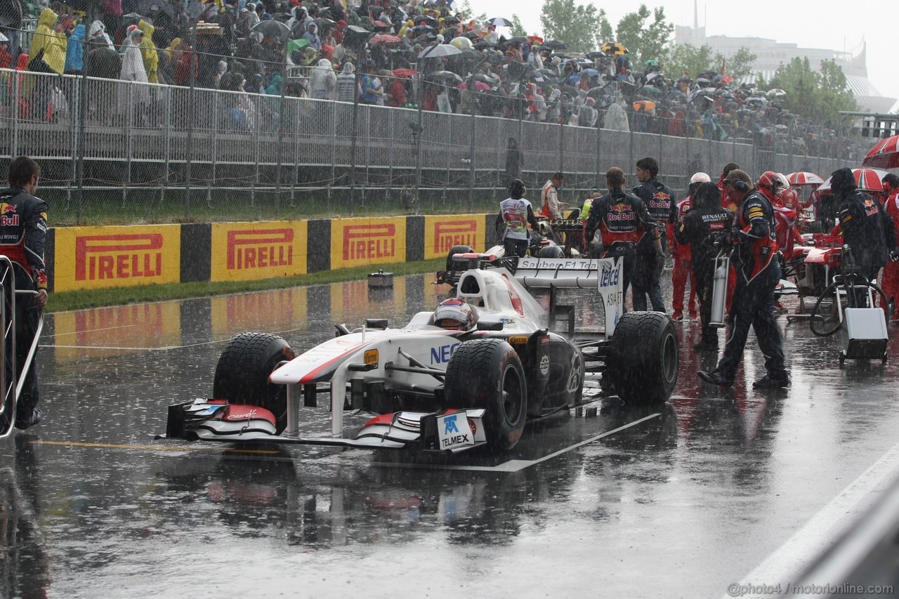 GP CANADA, 12.06.2011- Gara, race stopped, Kamui Kobayashi (JAP), Sauber F1 Team C30 