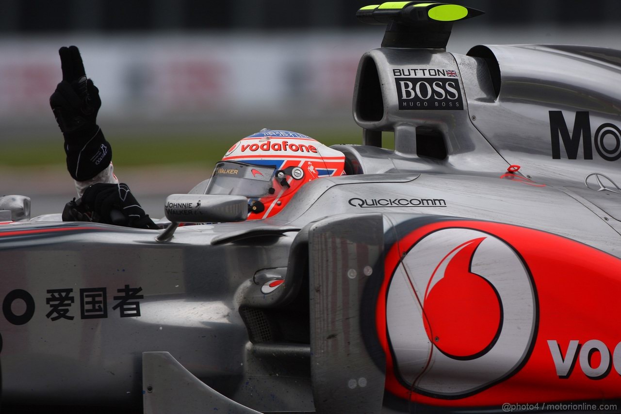 GP CANADA, 12.06.2011- Gara, Jenson Button (GBR), McLaren  Mercedes, MP4-26 vincitore, celebrates his victory