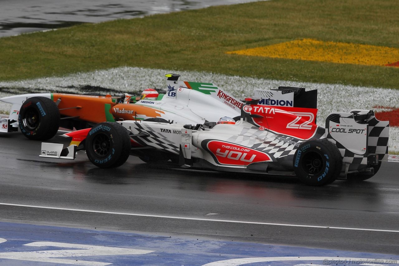 GP CANADA, 12.06.2011- Gara, Paul di Resta (GBR) Force India VJM04 e Narain Karthikeyan (IND), Hispania Racing F1 Team, HRT 