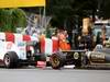 GP CANADA, 12.06.2011- Gara, Nick Heidfeld (GER) Lotus Renault GP R31 touches Kamui Kobayashi (JAP), Sauber F1 Team C30 