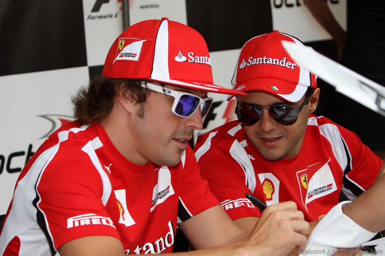 GP CANADA, 09.06.2011- Autograph session, Fernando Alonso (ESP), Ferrari, F-150 Italia e Felipe Massa (BRA), Ferrari, F-150 Italia 