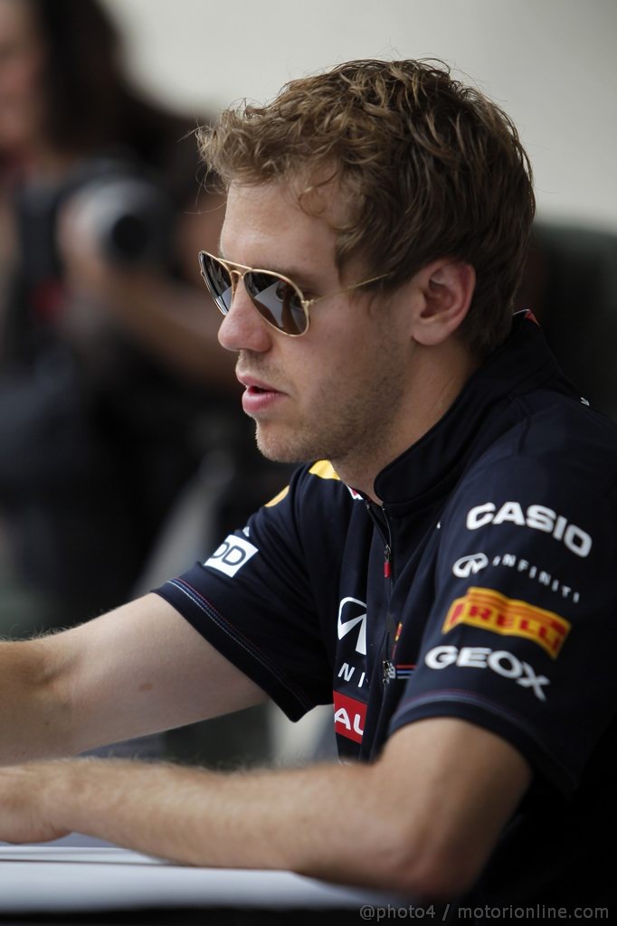 GP CANADA, 09.06.2011- Autograph session, Sebastian Vettel (GER), Red Bull Racing, RB7 