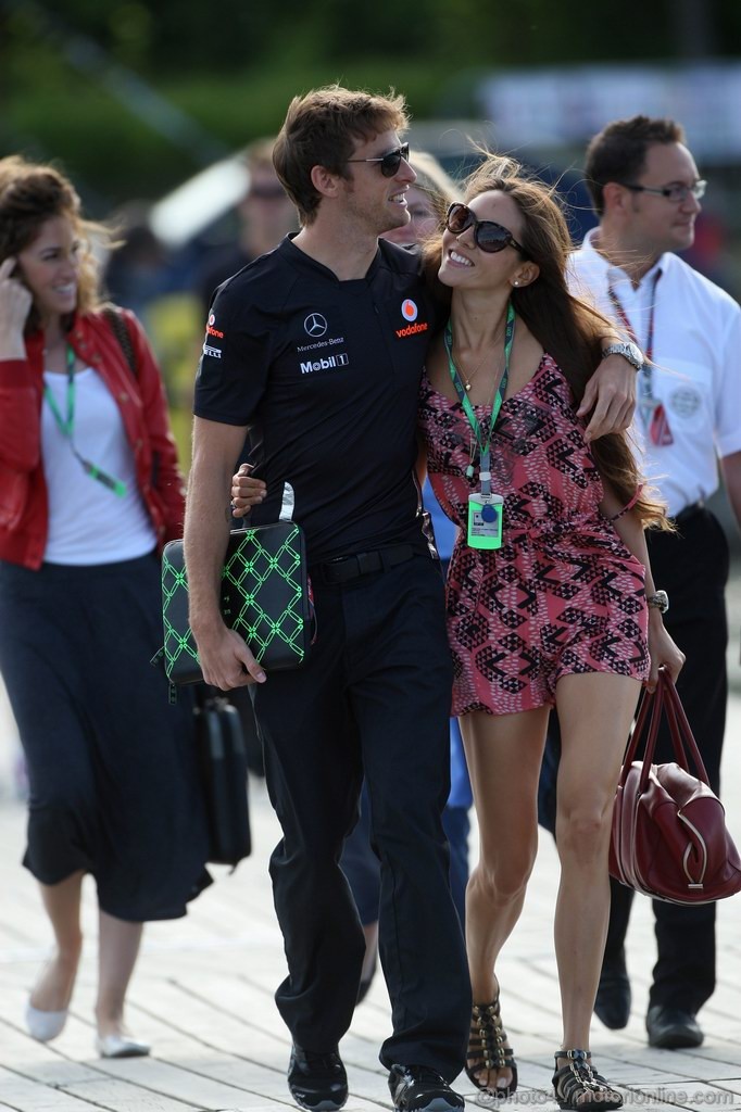GP CANADA, 10.06.2011- Jenson Button (GBR), McLaren  Mercedes, MP4-26 andd his girfriend Jessica Michibata (GBR)