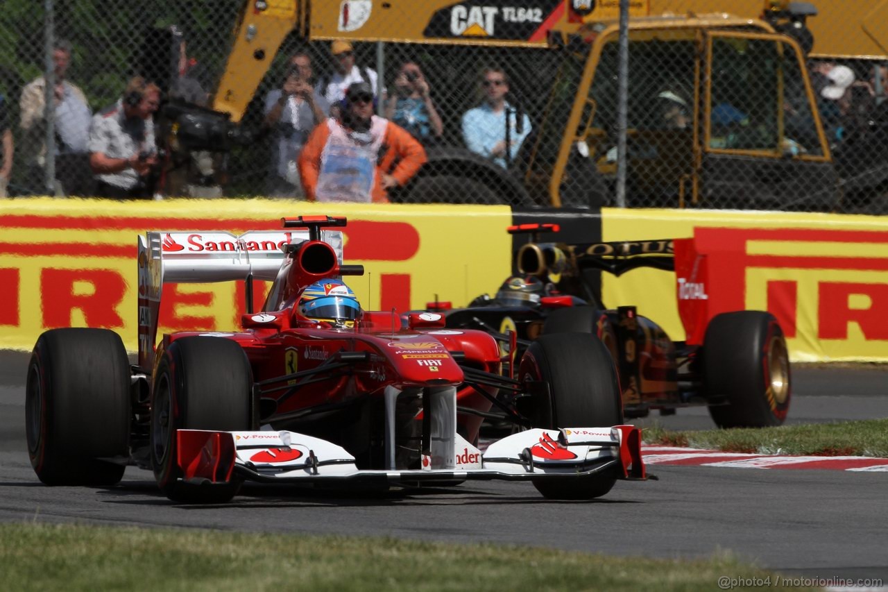 GP CANADA, 10.06.2011- Prove Libere 2, Venerdi', Fernando Alonso (ESP), Ferrari, F-150 Italia e Nick Heidfeld (GER) Lotus Renault GP R31  