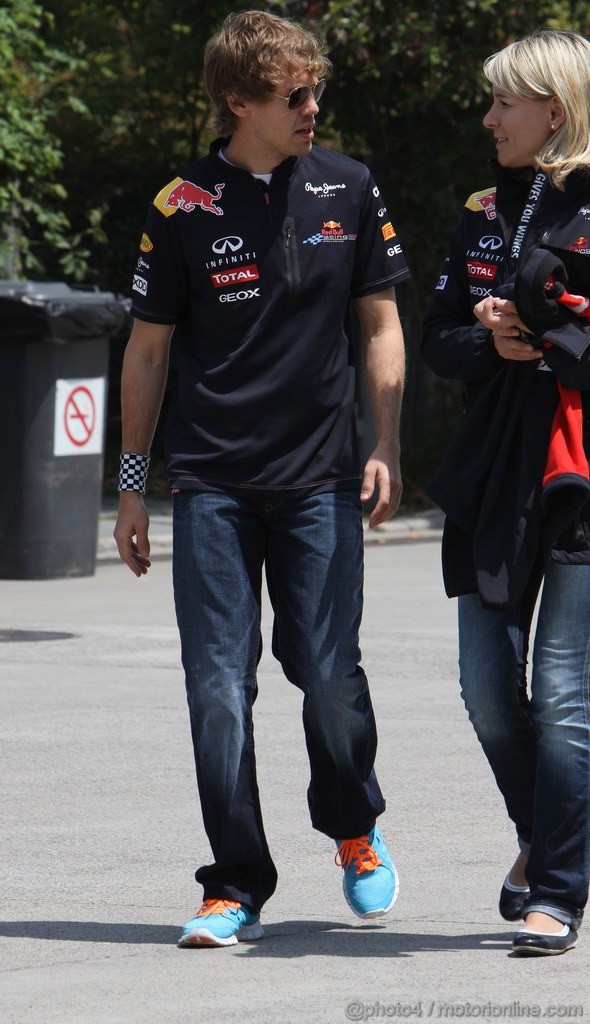 GP CINA, 17.04.2011- Sebastian Vettel (GER), Red Bull Racing, RB7 