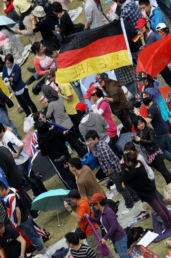 GP CINA, 17.04.2011- Atmosphere