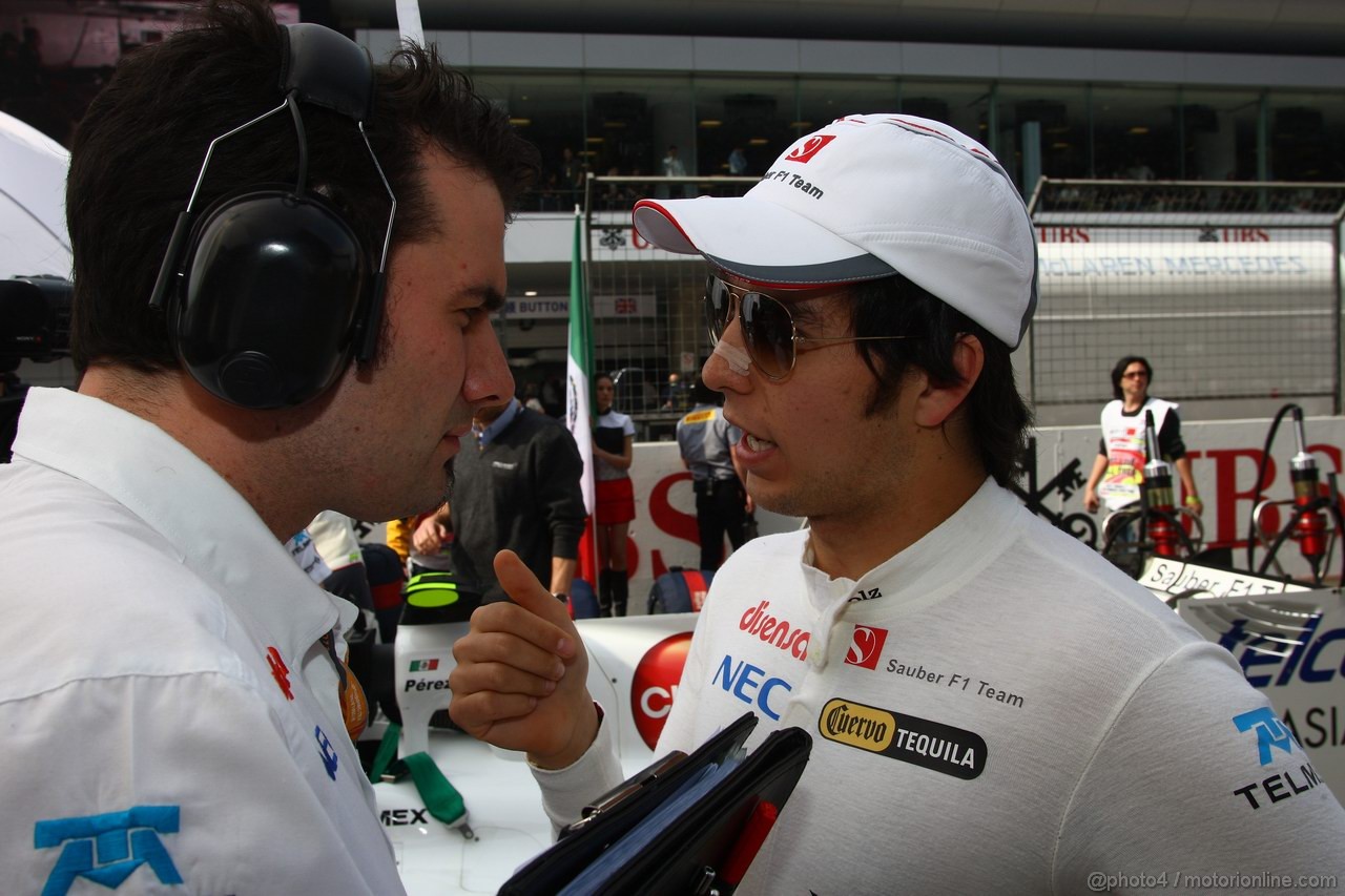 GP CINA, 17.04.2011- Gara, Sergio Pérez (MEX), Sauber F1 Team C30 