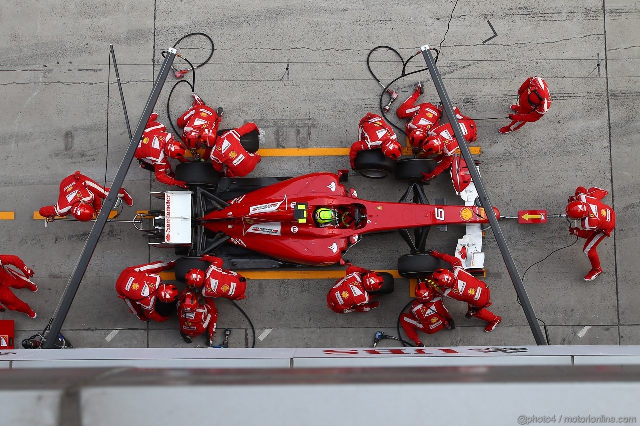 GP CINA, 17.04.2011- Gara, Felipe Massa (BRA), Ferrari, F-150 Italia