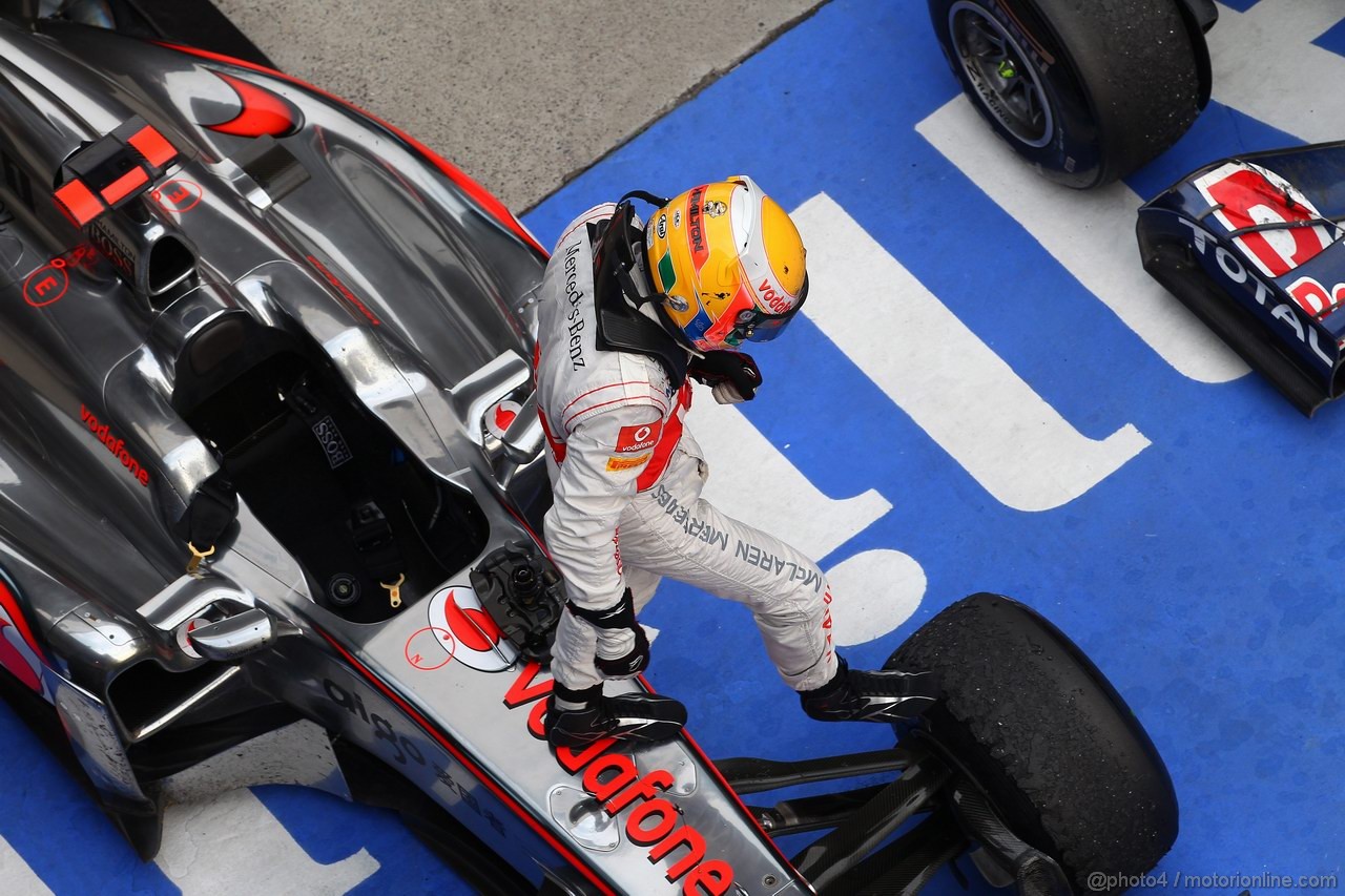 GP CINA, 17.04.2011- Gara, Lewis Hamilton (GBR), McLaren  Mercedes, MP4-26 vincitore 