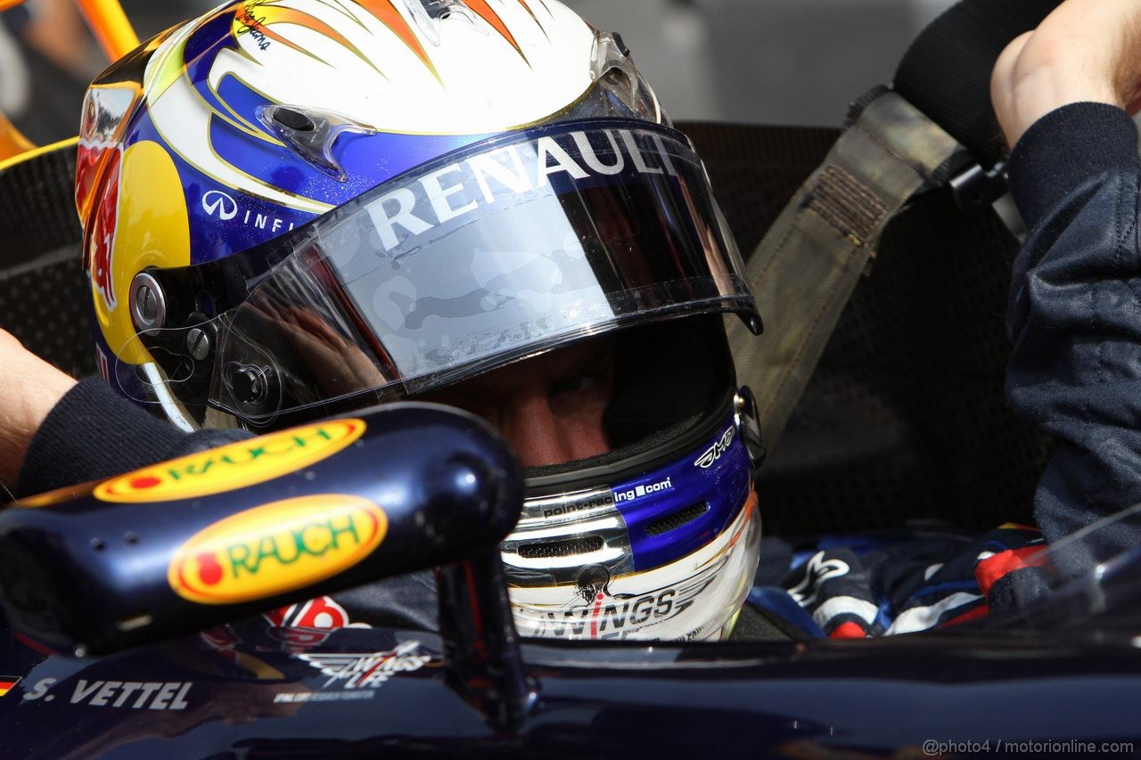 GP CINA, 17.04.2011- Gara, Sebastian Vettel (GER), Red Bull Racing, RB7 
