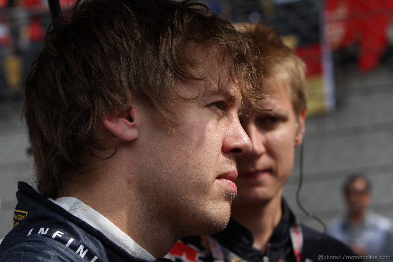 GP CINA, 17.04.2011- Gara, Sebastian Vettel (GER), Red Bull Racing, RB7 